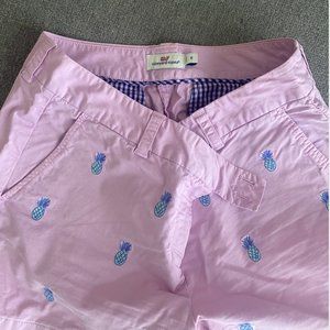 Vineyard Vines 3.5" Everyday Shorts- Pineapple Size 6